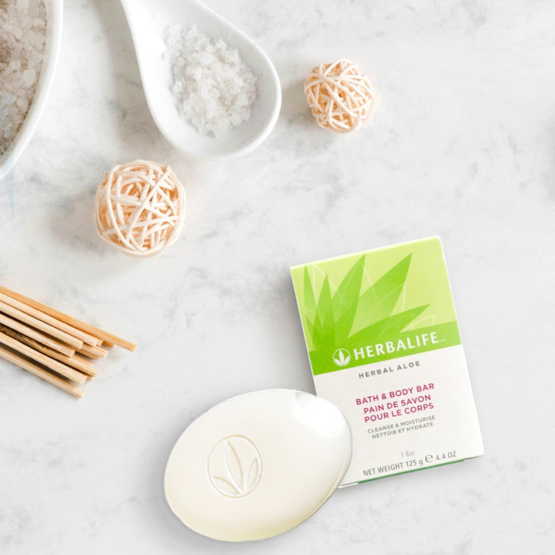 HerbalAloe Bath & Body Bar š